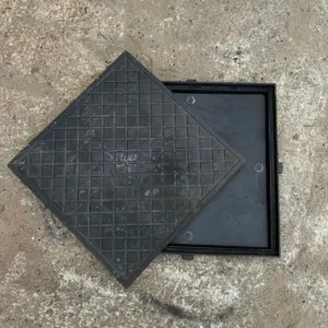 comprar Tampões de ferro fundido